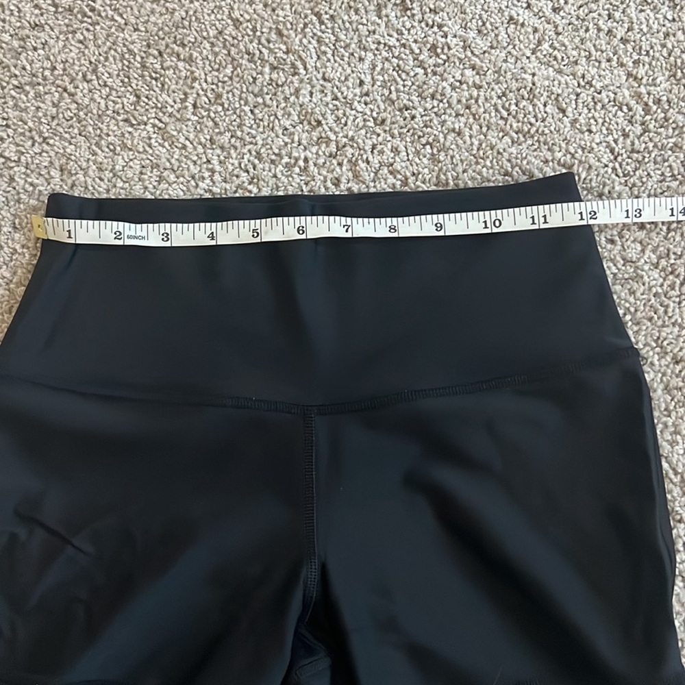 LULULEMON TechMesh ** Discontinued ** Wunder Under - Picture 11 of 11